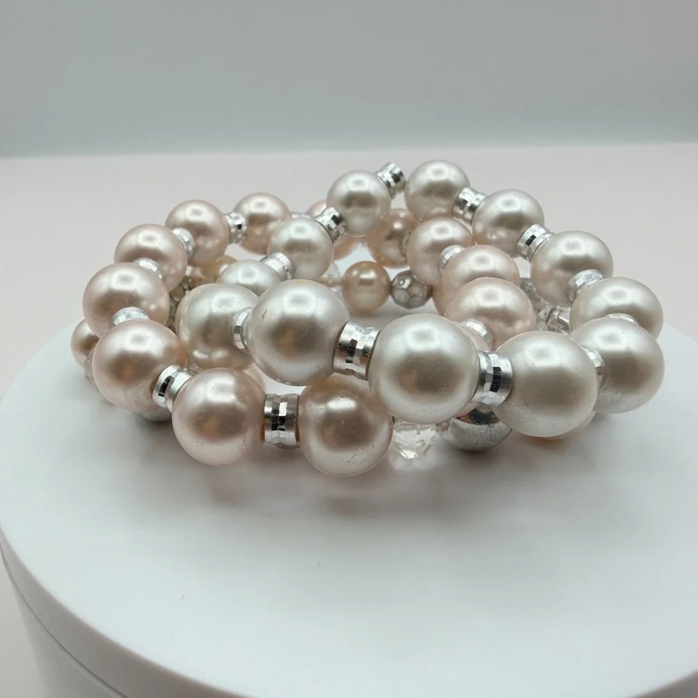 Vintage Y2K Silver Tone Faux Pearl Stretch Beaded Bracelet‎ Women's Jewelry